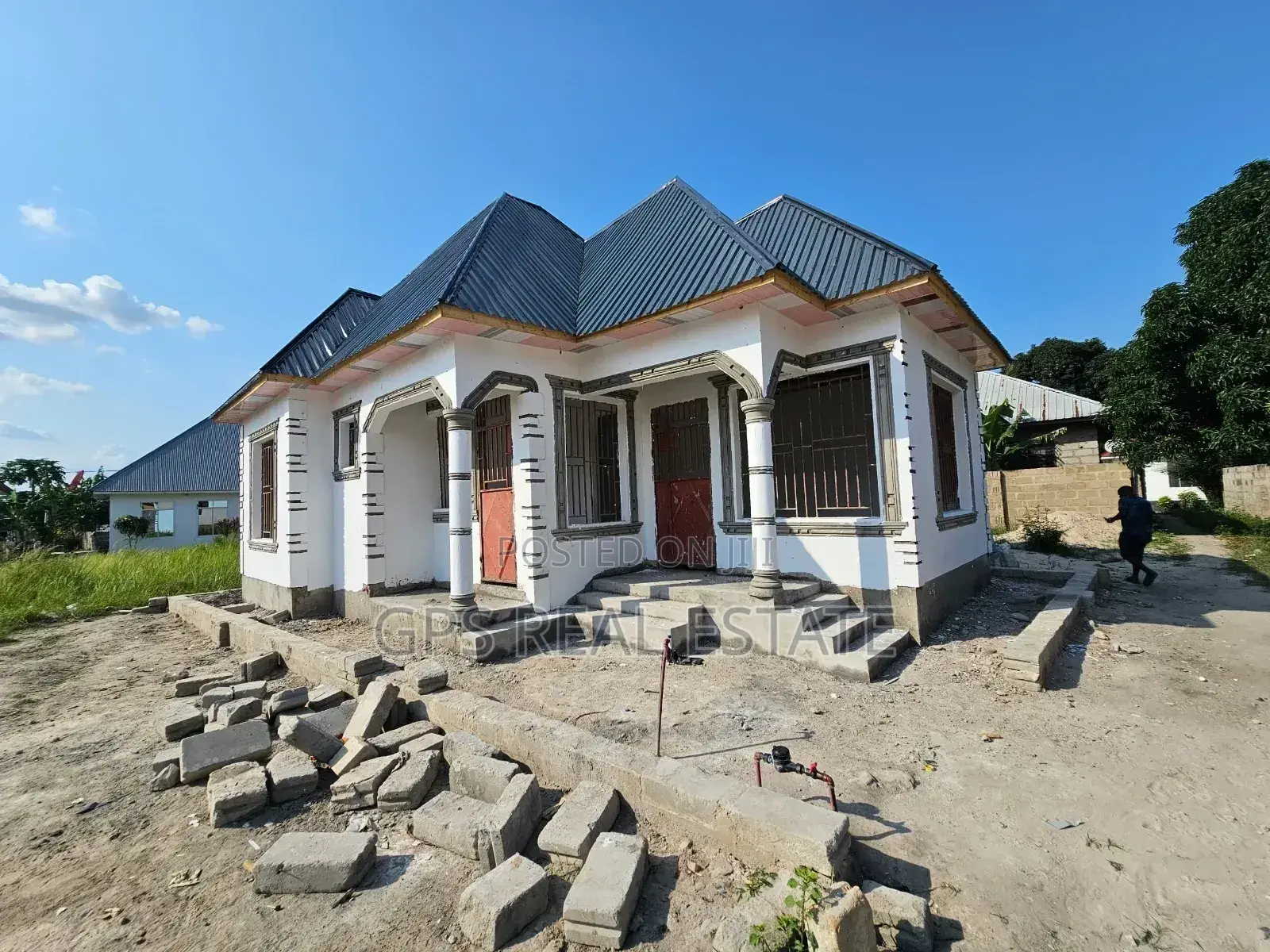 3bdrm House in Msongola, Ilala for sale