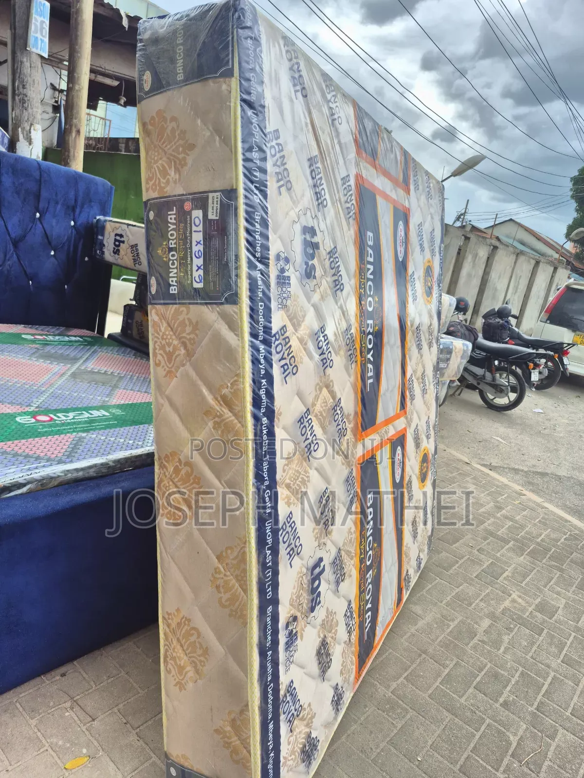 Superior Heavy Duty Mattress 6x6 Inch 10 Density 32