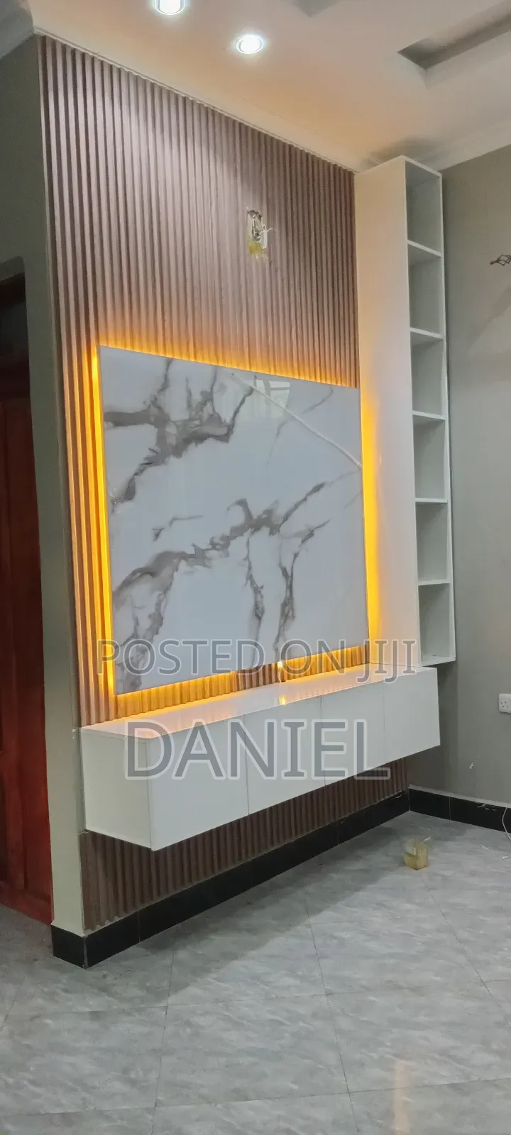 Wall Tv Showcase
