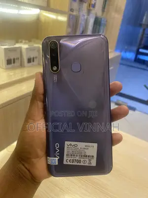 Vivo V19 256 GB Purple