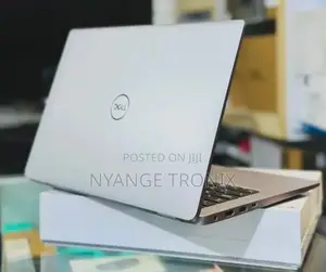 New Laptop Dell 16GB Intel Core I7 SSD 512GB