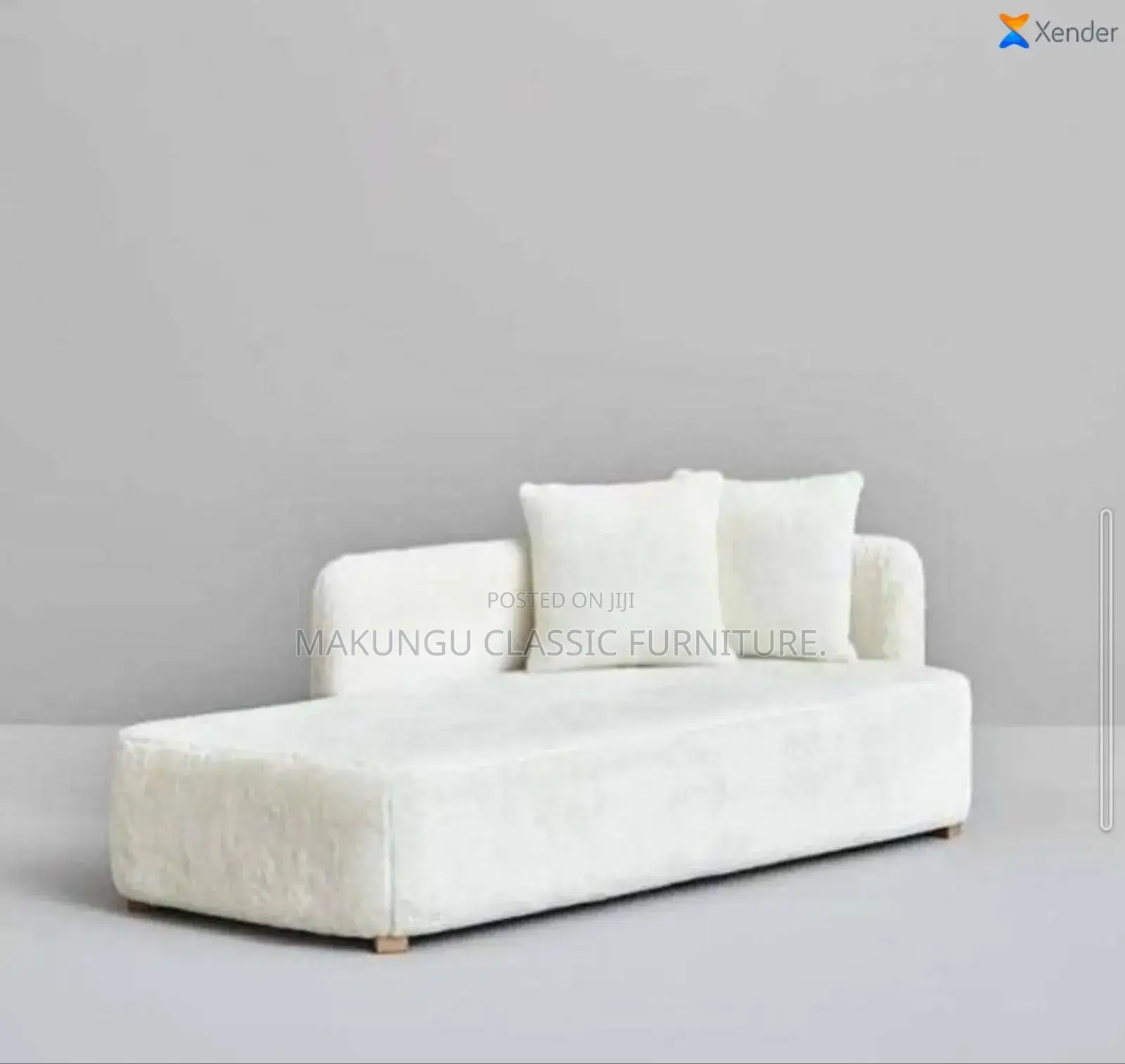 Sofa Ya Watu Wawili Classic Sana