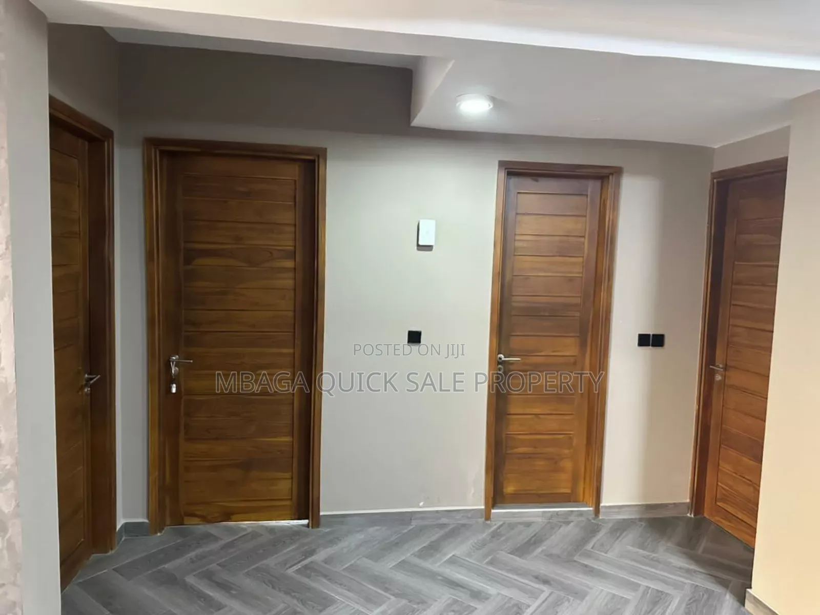 3bdrm Apartment in Upanga for sale