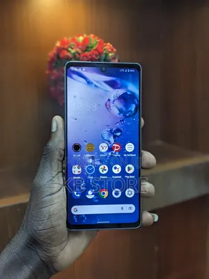 Sharp Aquos zero6 128 GB Black