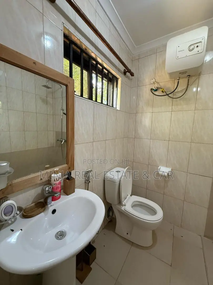 Furnished 2bdrm House in Masaki for rent