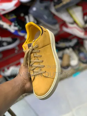 Pure Leather Men's Caterpillar Shoes or Footwears or Viatu