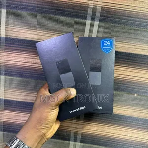 New Samsung Galaxy Z Flip 5 512 GB Black