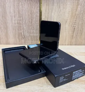 New Samsung Galaxy Z Flip 5 512 GB Black