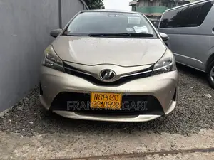 Toyota Vitz 2015 Gold