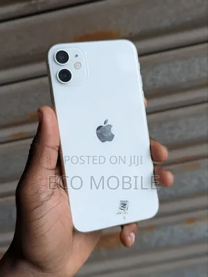 Apple iPhone 11 64 GB White