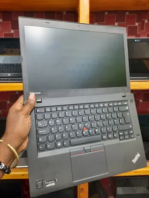 Laptop Lenovo ThinkPad T450 8GB Intel Core I5 SSD 256GB