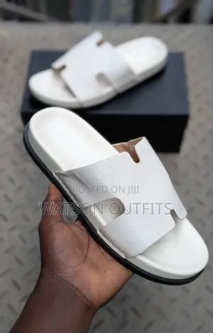 Men's Stylish and Classic White Sandals,Hermes Brand