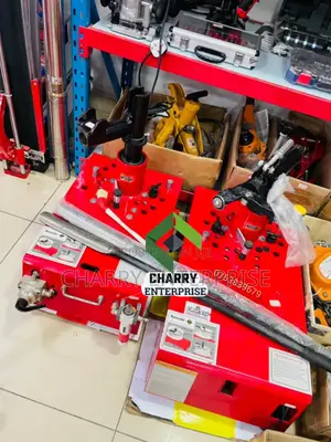 Tyre/ Tire Changer Kubwa Mashine Ya Kubadili Tairi Ndogo Hadi Kubwa