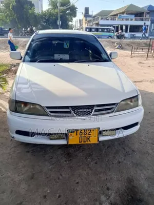 Toyota Carina 2001 White