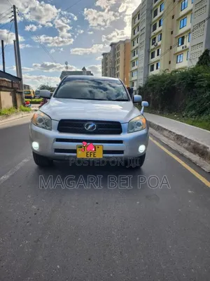 Toyota RAV4 2011 Silver