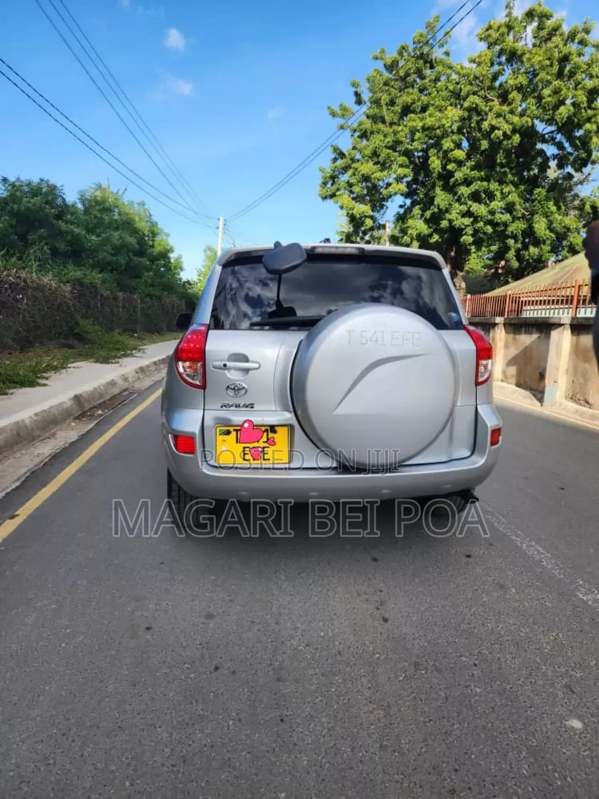 Toyota RAV4 2011 Silver