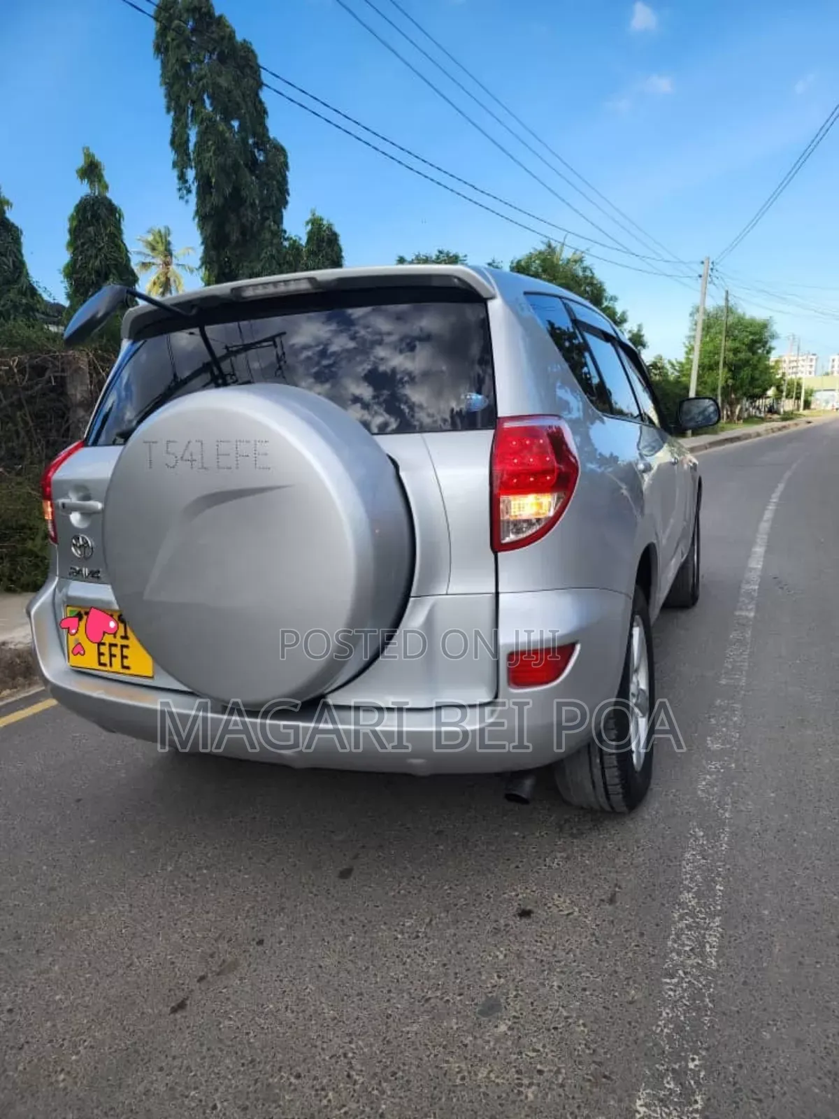 Toyota RAV4 2011 Silver