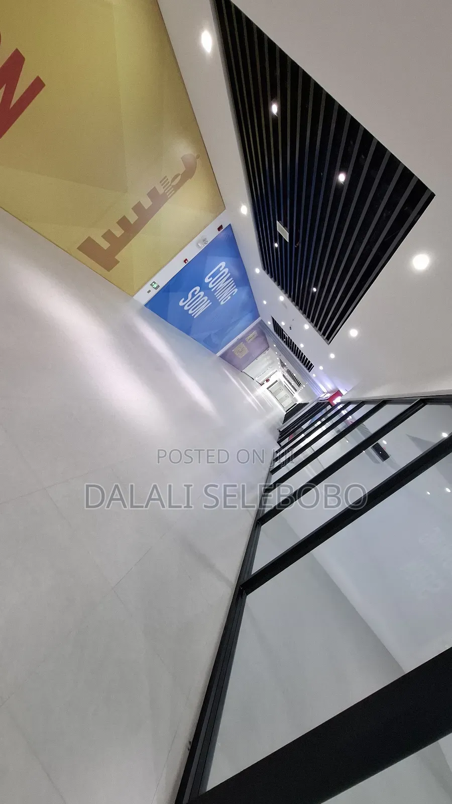Big Mall Supermarket Area Square 700 Available