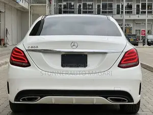 Mercedes-Benz C200 2014 White