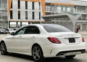 Mercedes-Benz C200 2014 White