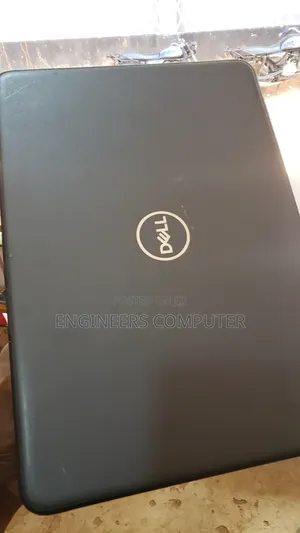 Laptop Dell Vostro 3300 4GB Intel Core I3 SSD 128GB