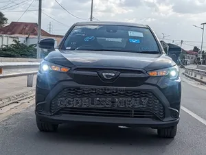 Toyota Corolla Cross 1.8 Hybrid AWD 2022 Black