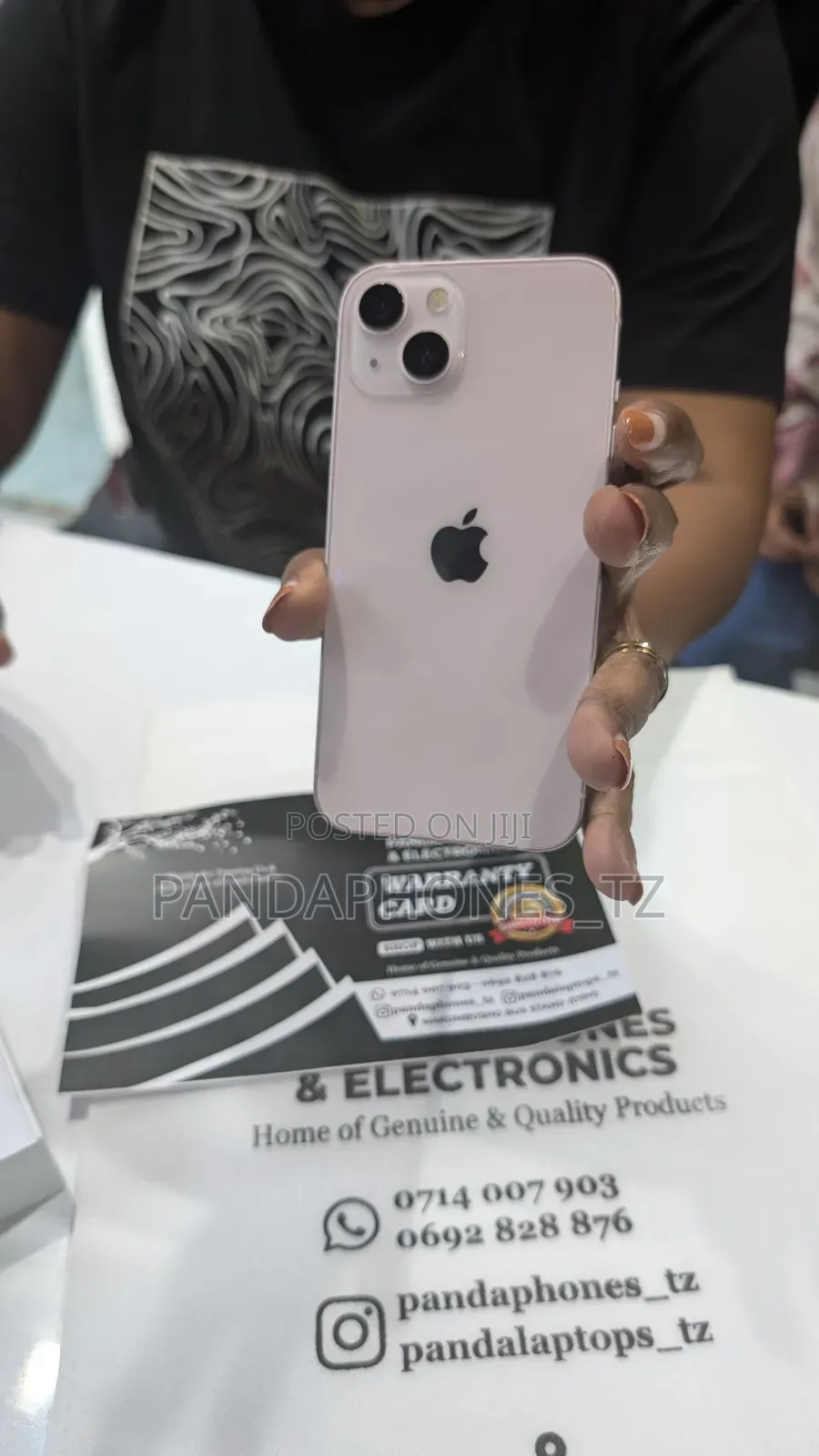 New Apple iPhone 13 128 GB Pink