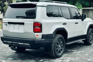 New Toyota Land Cruiser 2024 White