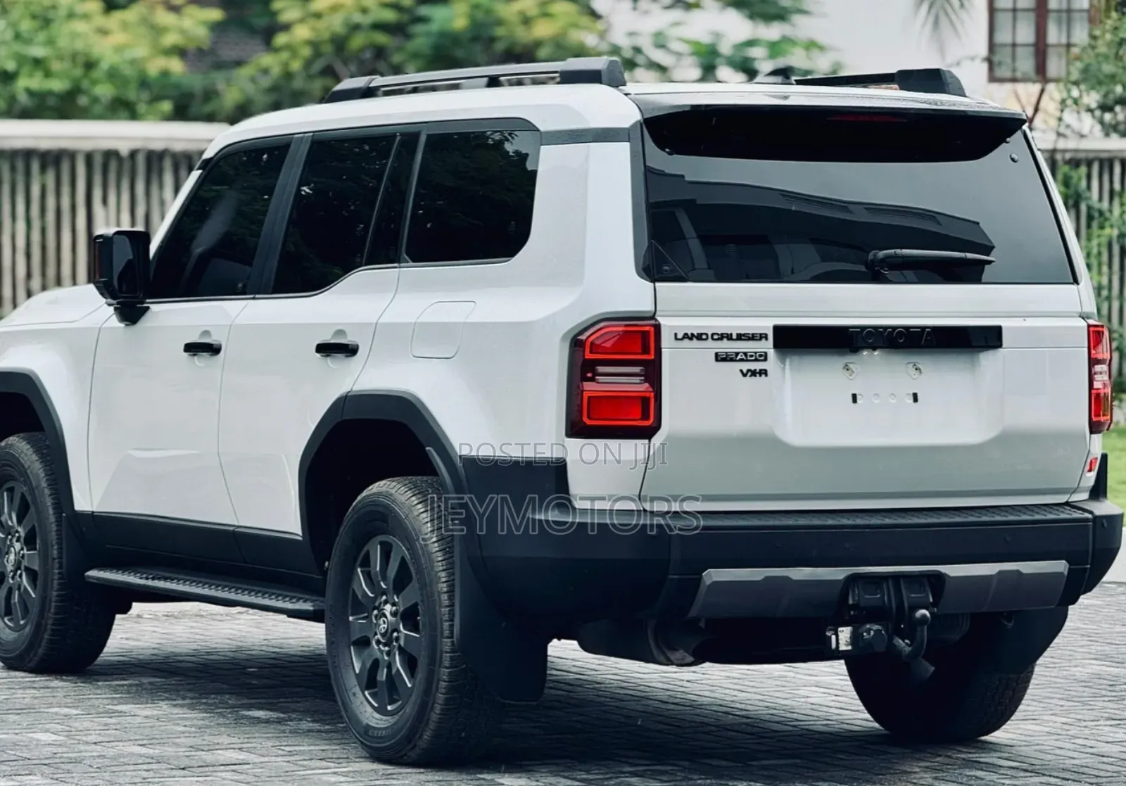 New Toyota Land Cruiser 2024 White