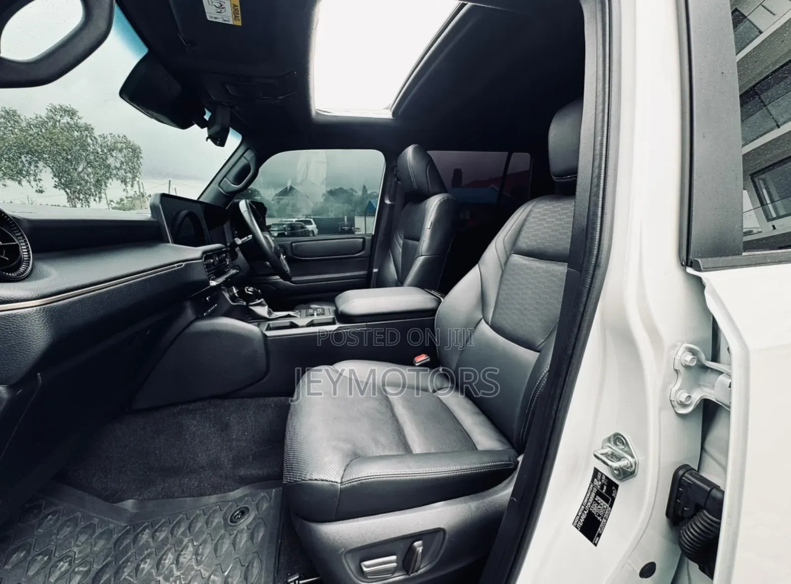 New Toyota Land Cruiser 2024 White