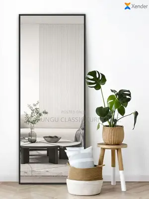 Mirrored Frame