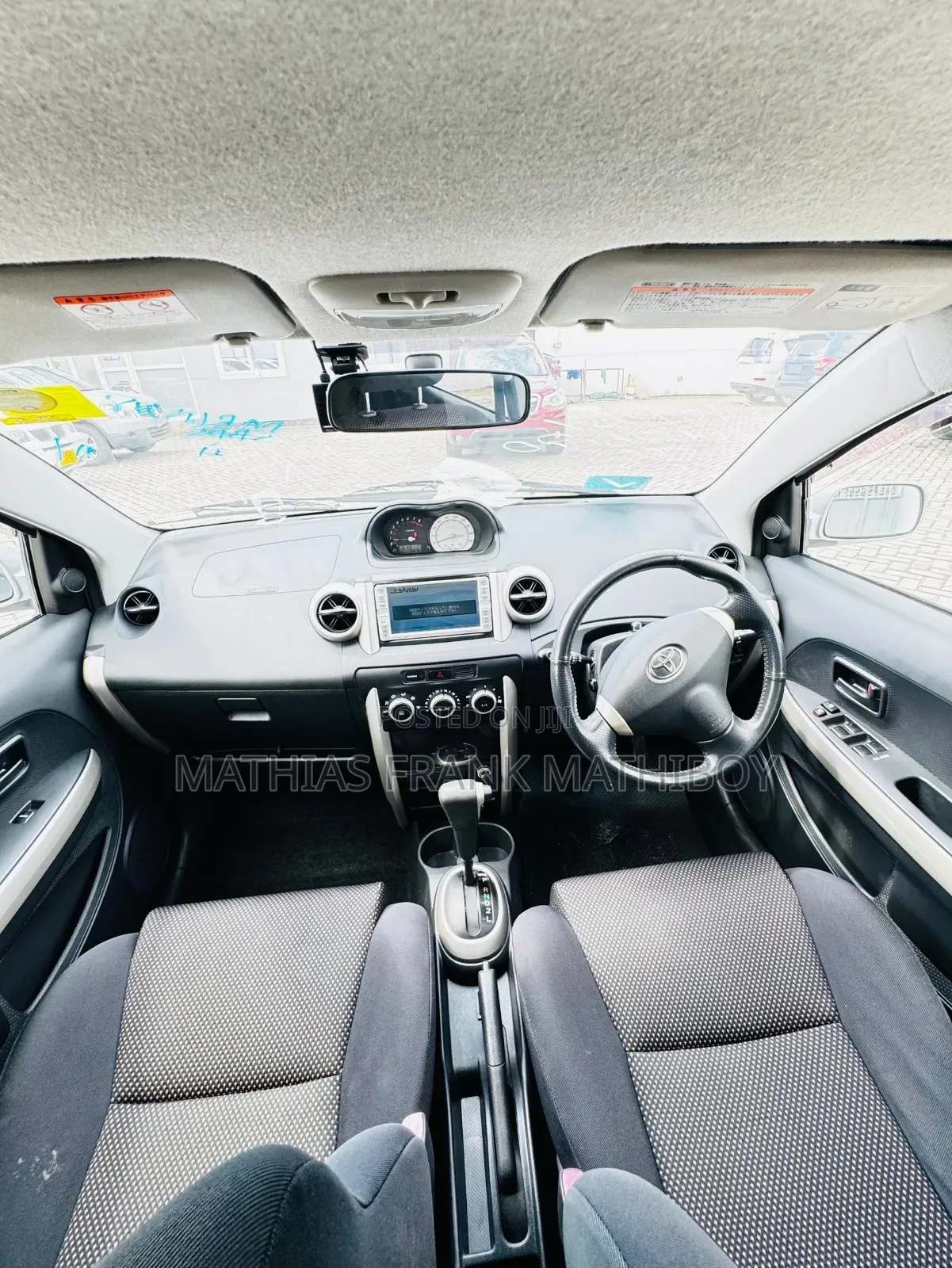 Toyota IST 2004 Silver