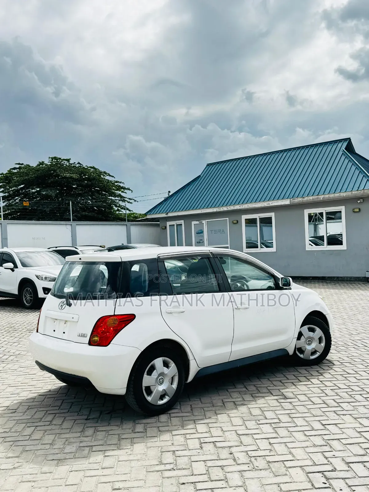Toyota IST 2004 White