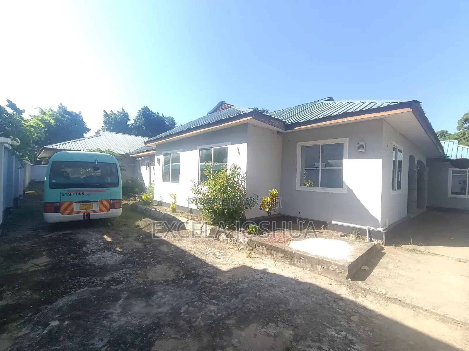 9bdrm House in Excela Joshua, Mtwara Urban for sale