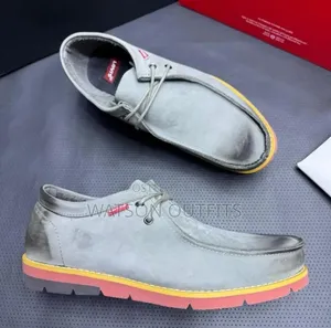 Men's New and Original Levis Brand Shoes