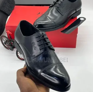 Cracks Mocaaa Classic Shoes 