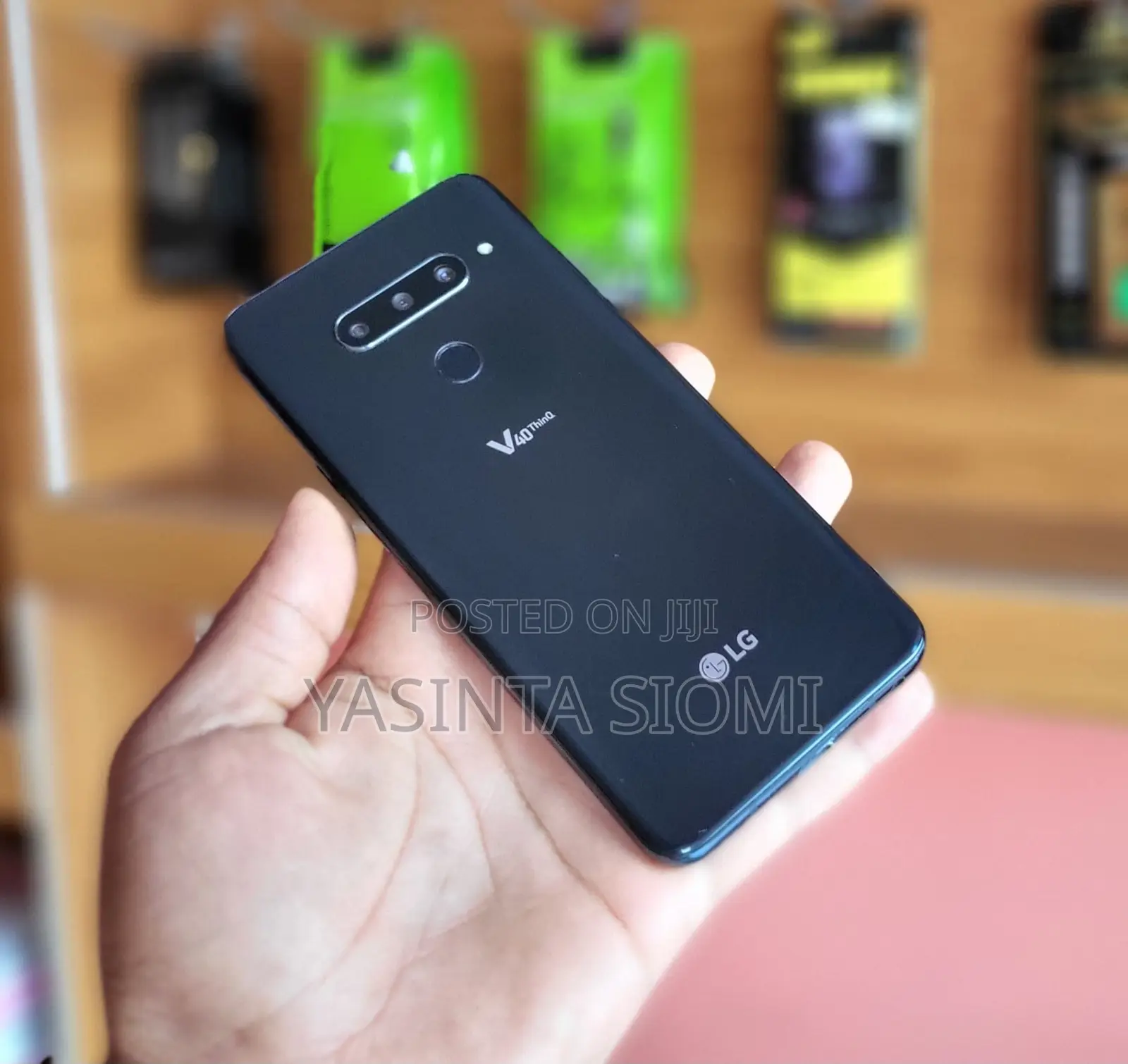 LG V40 ThinQ 64 GB Black