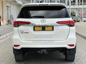 Toyota Fortuner 2017 White