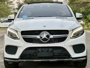 Mercedes-Benz GLC-Class 2017 White