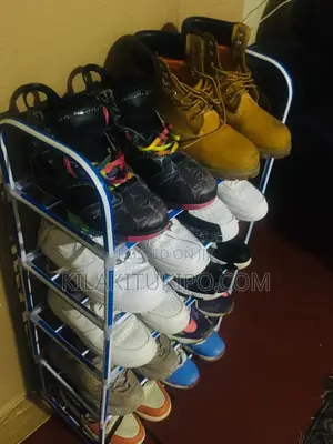 Strong Shoe Racks