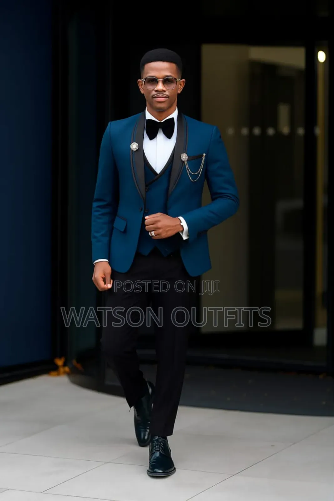Quality and Fashion Design Assured Men's Suits