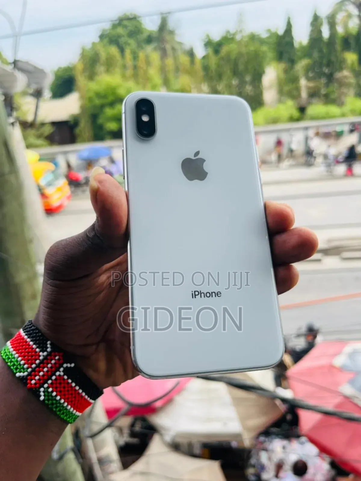 Apple iPhone X 64 GB White
