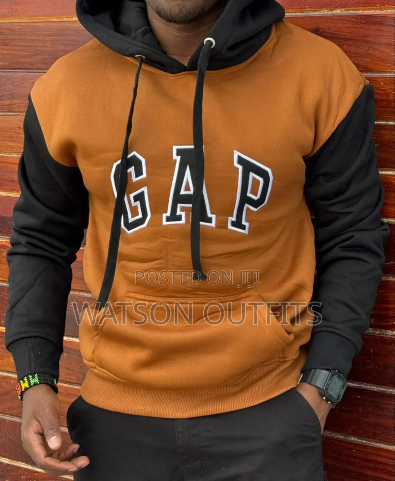 Best Unisex Essentials and Gap Brand Pullovers