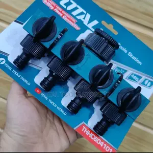 Total Garden Water Hose Connector - 9/ 4 Way / Plastic