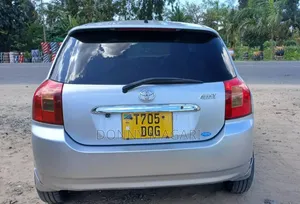 Toyota Allex 2003 Silver