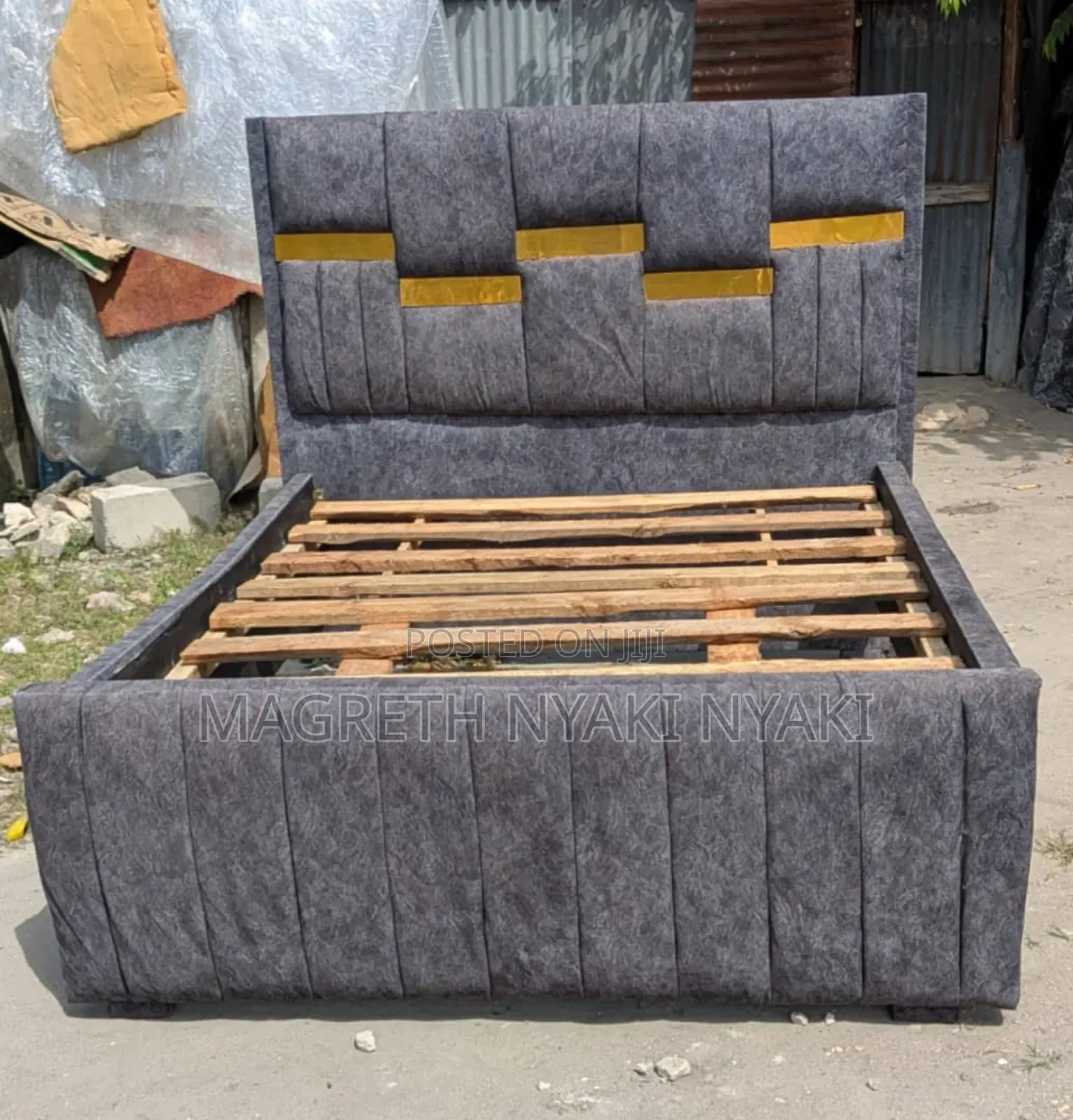Nauza Kitanda Cha Bed Sofa 5 Kwa 6 Used Topap Exchange
