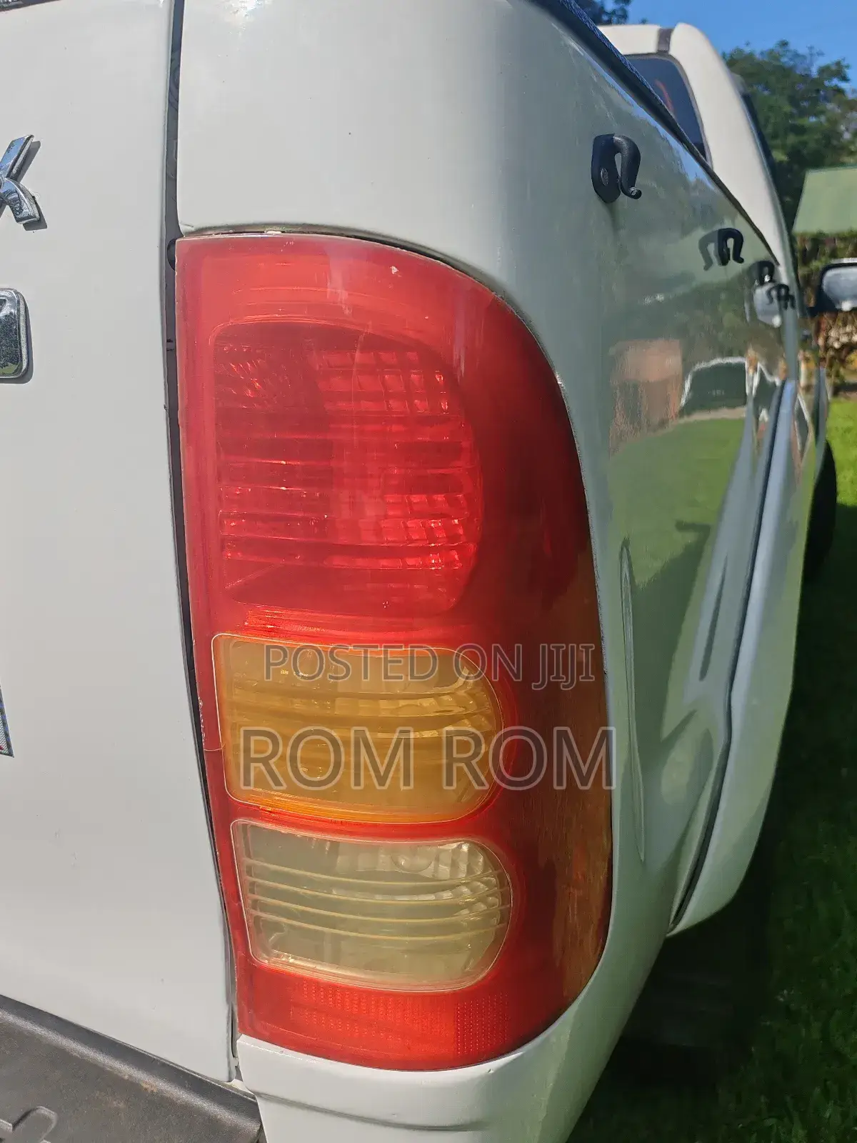 Toyota Hilux 2.5 Cab 2005 White