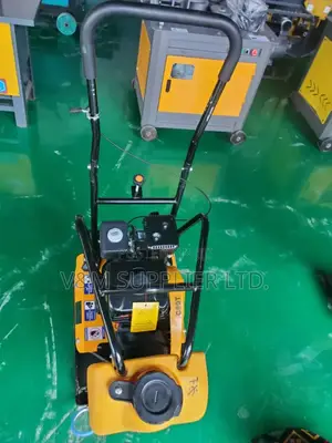 Plate Compactor (Petrol)