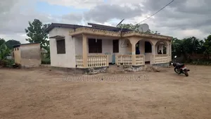 3bdrm House in Dalalipapaatzseven, Mwavi for sale