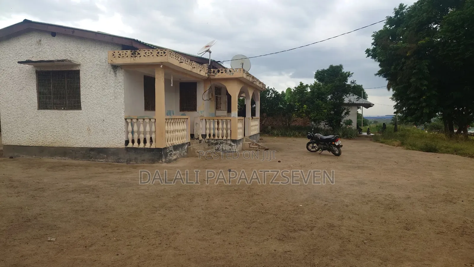 3bdrm House in Dalalipapaatzseven, Mwavi for sale